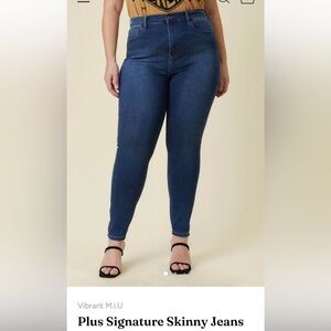 Vibrant Indigo High-Rise Women’s Skinny Jeans